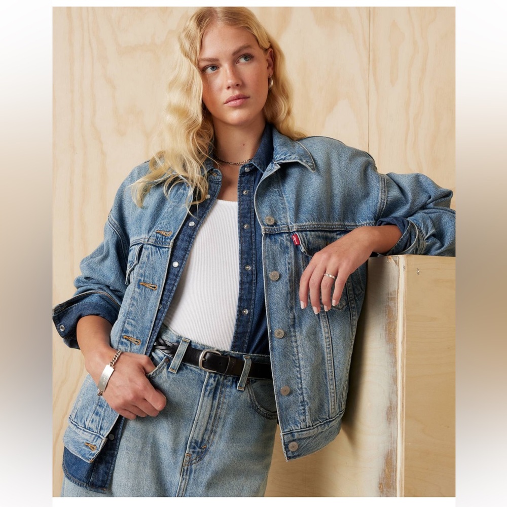 Levi’s 90’s Original Trucker Jean Denim Jacket